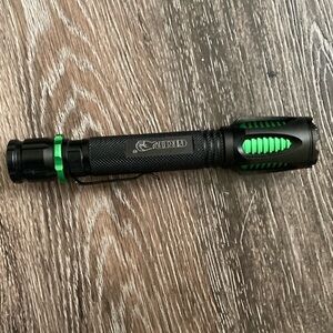 Led flashlight